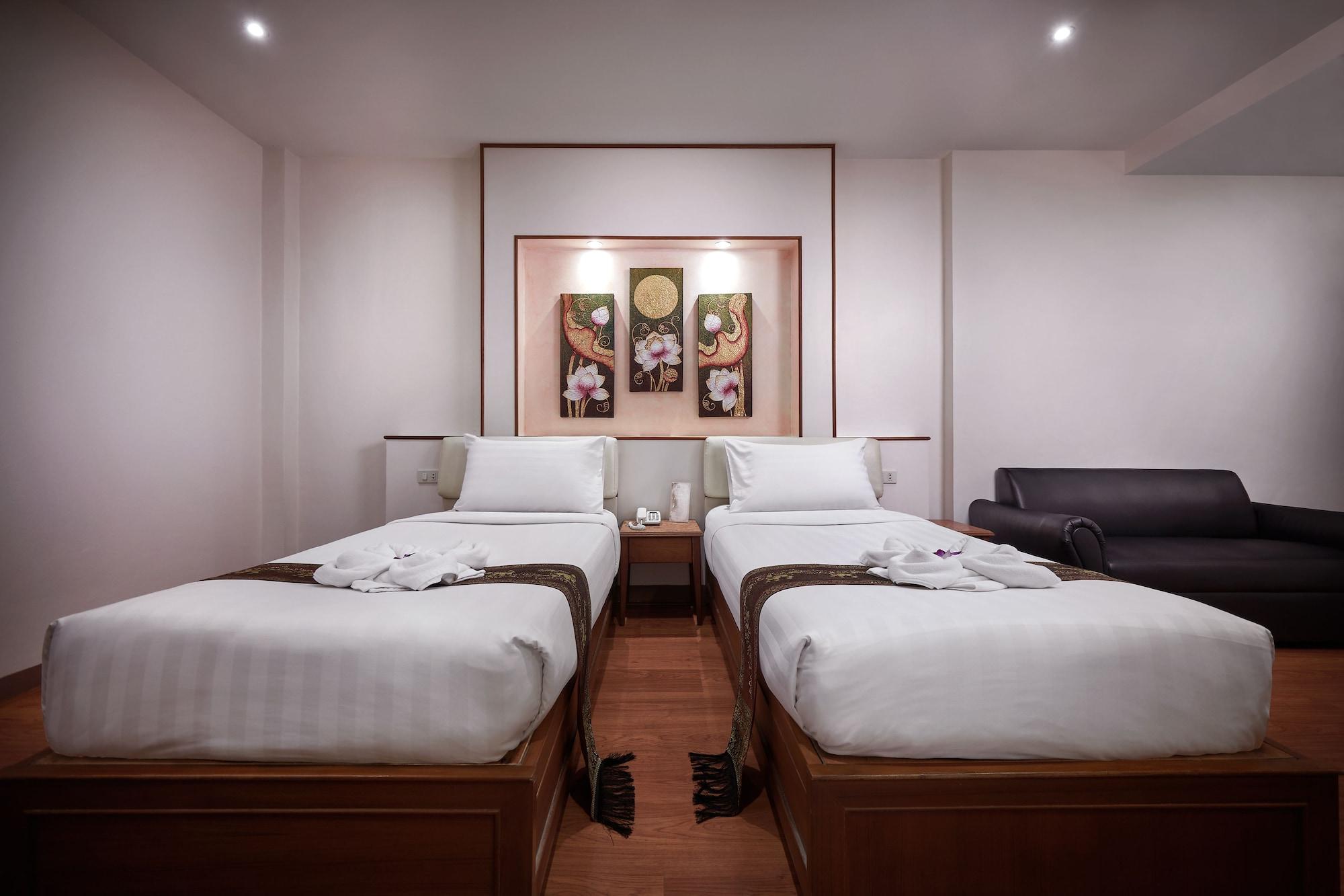 โรงแรม โรงแรมเคซี เพลซ ประตูน้ำ 3*