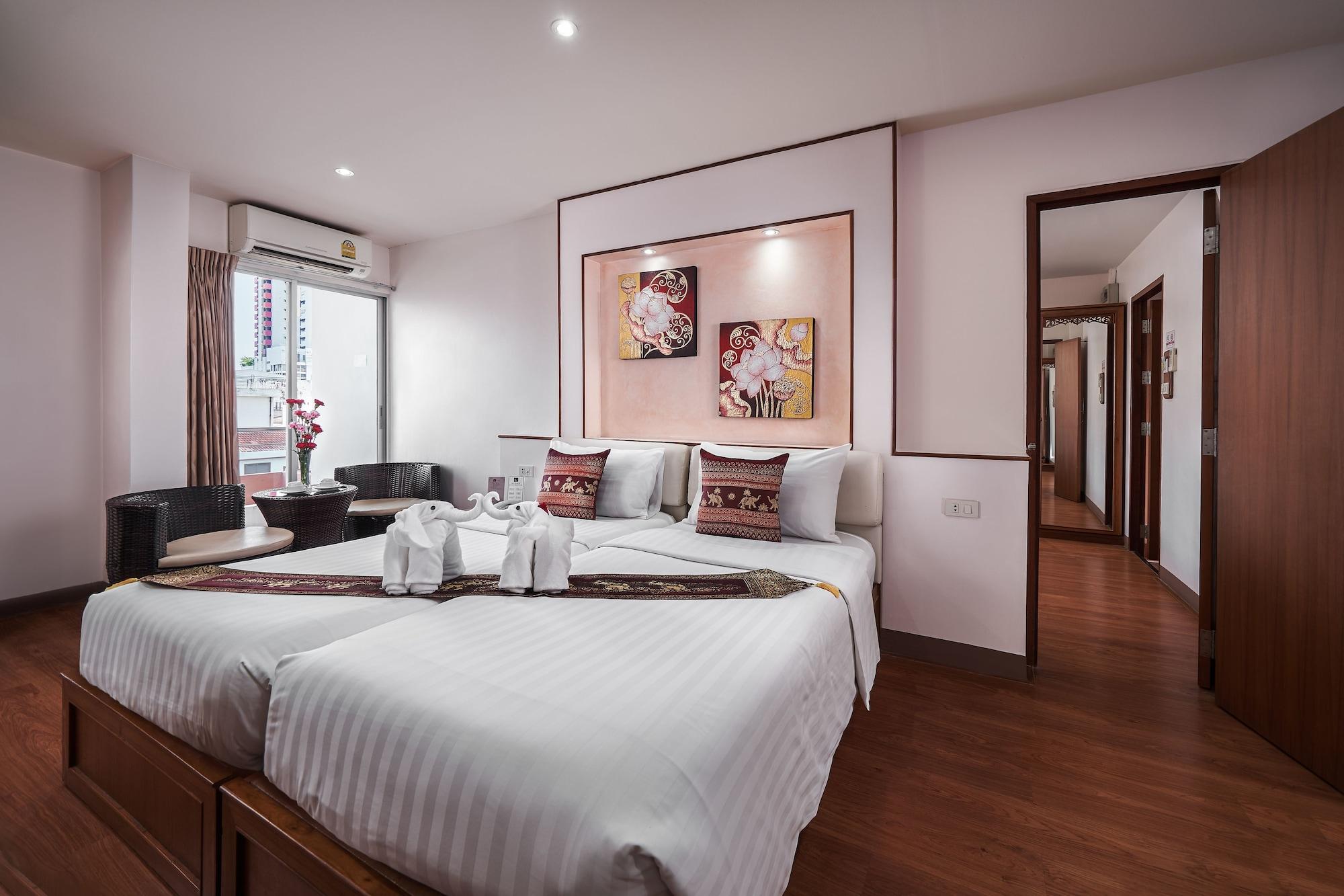 โรงแรมเคซี เพลซ ประตูน้ำ โรงแรม 3*
